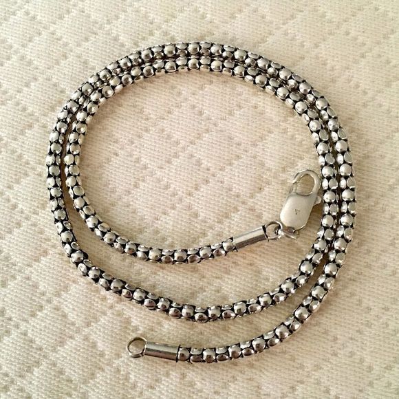 SILPADA Intertwined Circle Oxidized Sterling Silver Knot Pendant S1691 - Picture 7 of 12